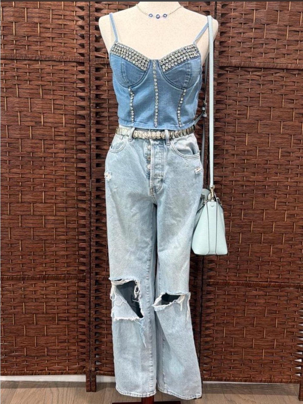 PACSUN Light Wash Distressed Women’s Dad Jeans - Blue